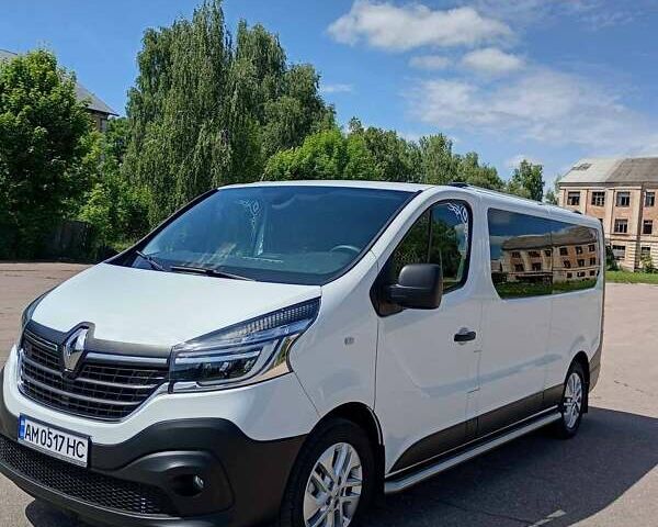 Білий Рено Трафік, об'ємом двигуна 2 л та пробігом 190 тис. км за 24200 $, фото 1 на Automoto.ua