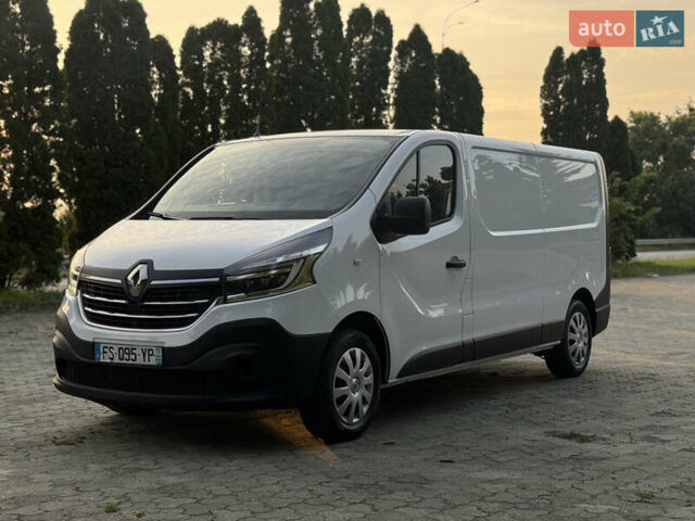 Білий Рено Трафік, об'ємом двигуна 2 л та пробігом 149 тис. км за 18300 $, фото 1 на Automoto.ua
