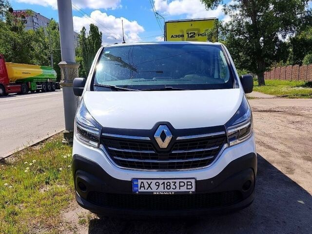 Білий Рено Трафік, об'ємом двигуна 2 л та пробігом 236 тис. км за 24000 $, фото 1 на Automoto.ua