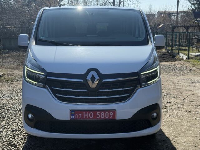Білий Рено Трафік, об'ємом двигуна 2 л та пробігом 257 тис. км за 23300 $, фото 1 на Automoto.ua