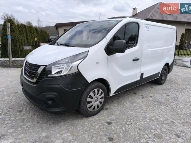 Білий Рено Трафік, об'ємом двигуна 1.6 л та пробігом 213 тис. км за 18900 $, фото 1 на Automoto.ua