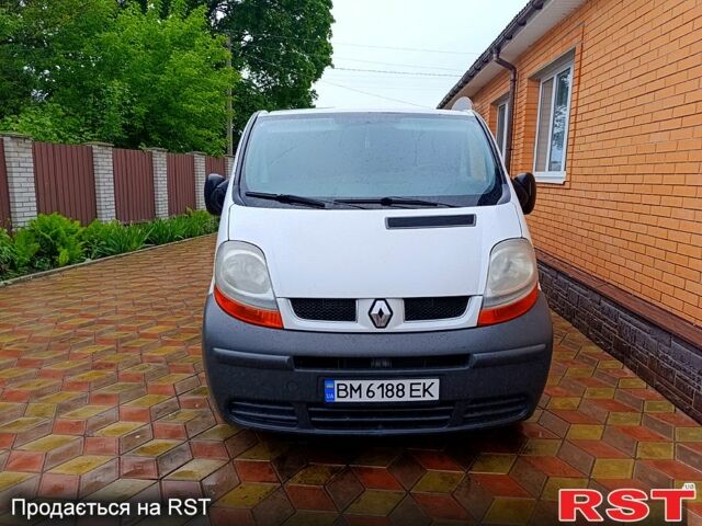 Белый Рено Трафик, объемом двигателя 1.9 л и пробегом 412 тыс. км за 7000 $, фото 1 на Automoto.ua