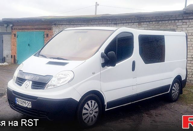 Білий Рено Трафік, об'ємом двигуна 2.5 л та пробігом 27600 тис. км за 7750 $, фото 1 на Automoto.ua