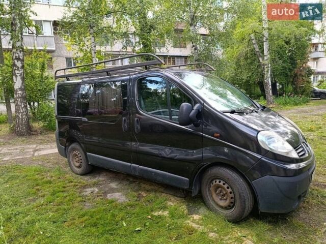 Черный Рено Трафик, объемом двигателя 2 л и пробегом 345 тыс. км за 5200 $, фото 1 на Automoto.ua
