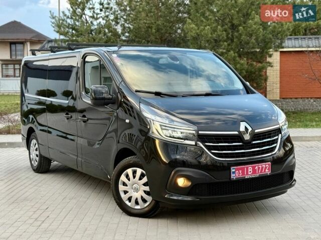 Чорний Рено Трафік, об'ємом двигуна 2 л та пробігом 109 тис. км за 21350 $, фото 1 на Automoto.ua