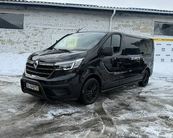 Чорний Рено Трафік, об'ємом двигуна 2 л та пробігом 198 тис. км за 24900 $, фото 1 на Automoto.ua