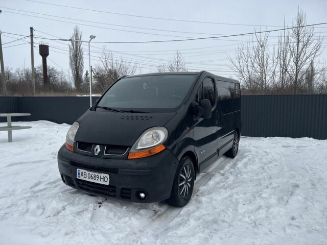 Чорний Рено Трафік, об'ємом двигуна 1.9 л та пробігом 370 тис. км за 6750 $, фото 1 на Automoto.ua