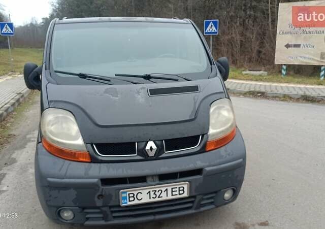Черный Рено Трафик, объемом двигателя 1.9 л и пробегом 414 тыс. км за 5900 $, фото 1 на Automoto.ua