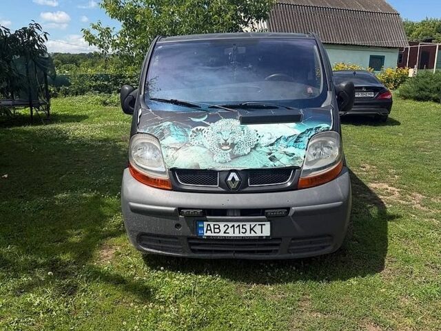 Чорний Рено Трафік, об'ємом двигуна 1.87 л та пробігом 400 тис. км за 5100 $, фото 1 на Automoto.ua