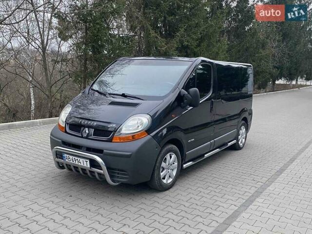 Черный Рено Трафик, объемом двигателя 1.9 л и пробегом 286 тыс. км за 7250 $, фото 1 на Automoto.ua