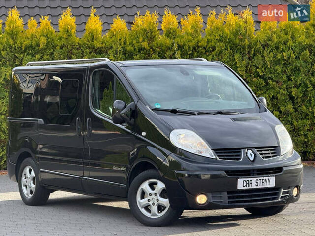 Черный Рено Трафик, объемом двигателя 2 л и пробегом 266 тыс. км за 15900 $, фото 1 на Automoto.ua