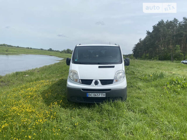 Рено Трафік вант-пас., об'ємом двигуна 2 л та пробігом 200 тис. км за 9600 $, фото 1 на Automoto.ua