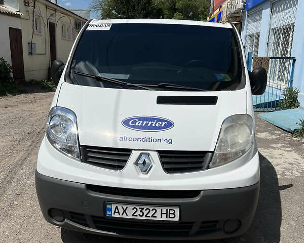 Рено Трафик груз-пасс., объемом двигателя 2 л и пробегом 382 тыс. км за 10200 $, фото 1 на Automoto.ua