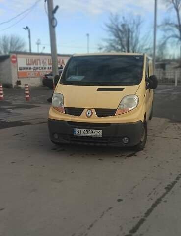 Жовтий Рено Трафік вант-пас., об'ємом двигуна 2 л та пробігом 250 тис. км за 6000 $, фото 1 на Automoto.ua