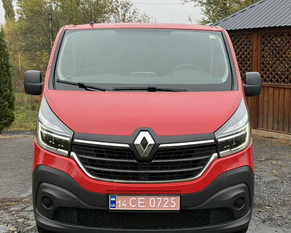 Червоний Рено Трафік, об'ємом двигуна 0 л та пробігом 200 тис. км за 20500 $, фото 1 на Automoto.ua