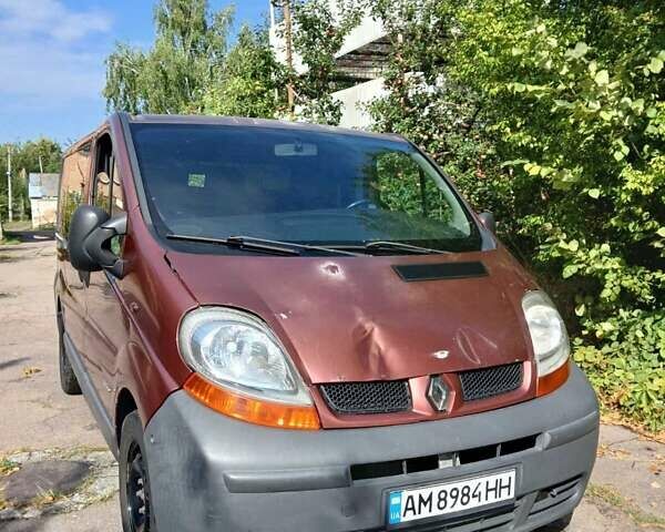 Червоний Рено Трафік, об'ємом двигуна 1.9 л та пробігом 360 тис. км за 4500 $, фото 1 на Automoto.ua
