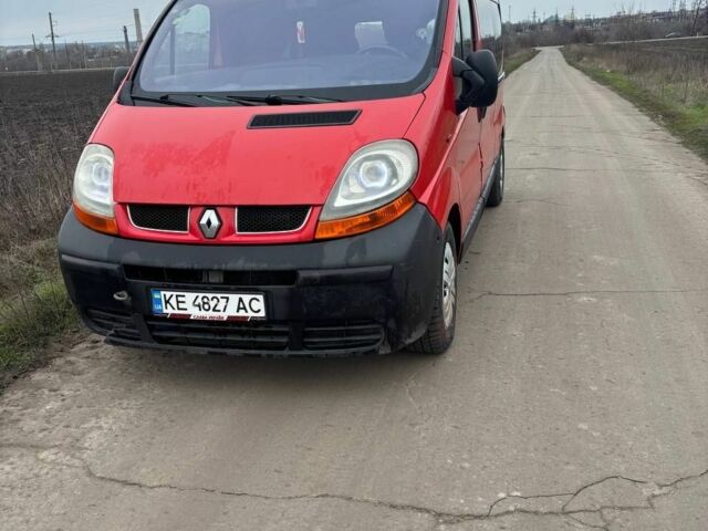 Червоний Рено Трафік, об'ємом двигуна 1.9 л та пробігом 342 тис. км за 7800 $, фото 1 на Automoto.ua