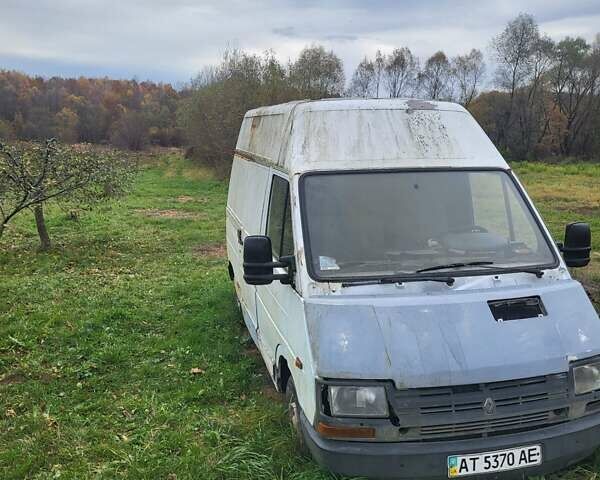 Рено Трафік, об'ємом двигуна 2.5 л та пробігом 400 тис. км за 700 $, фото 1 на Automoto.ua