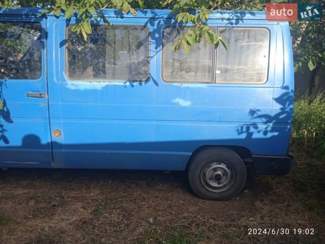 Рено Трафик, объемом двигателя 0 л и пробегом 500 тыс. км за 1950 $, фото 1 на Automoto.ua