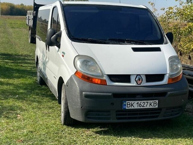 Рено Трафик, объемом двигателя 0 л и пробегом 315 тыс. км за 7600 $, фото 1 на Automoto.ua