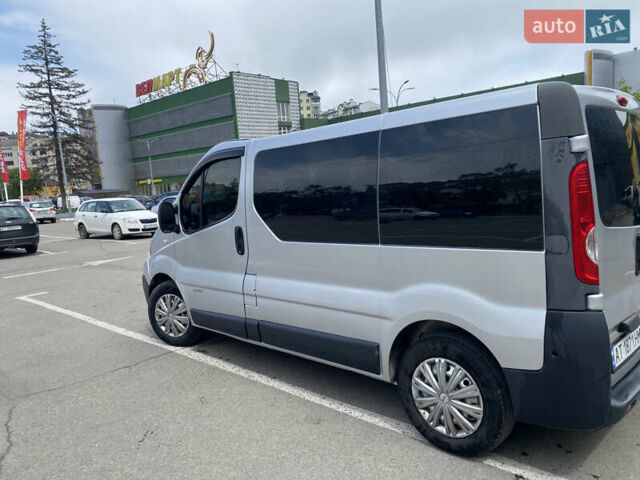 Рено Трафик, объемом двигателя 2 л и пробегом 542 тыс. км за 8800 $, фото 1 на Automoto.ua