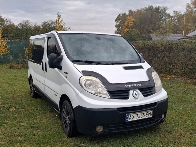 Рено Трафік, об'ємом двигуна 2 л та пробігом 310 тис. км за 9800 $, фото 1 на Automoto.ua