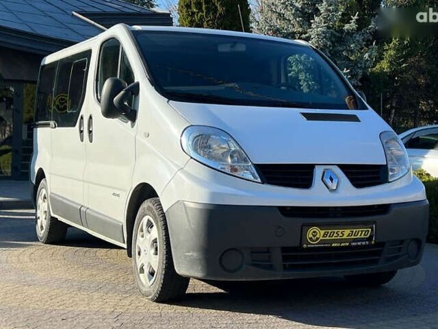 Рено Трафік, об'ємом двигуна 2 л та пробігом 315 тис. км за 13800 $, фото 1 на Automoto.ua