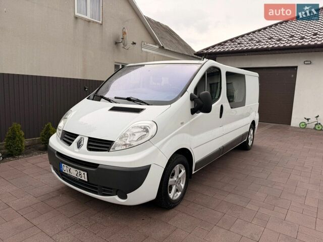 Рено Трафік, об'ємом двигуна 2 л та пробігом 147 тис. км за 15950 $, фото 1 на Automoto.ua