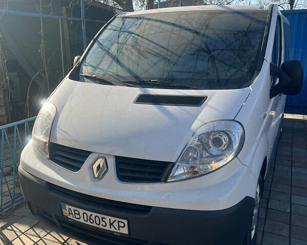 Рено Трафик, объемом двигателя 2 л и пробегом 246 тыс. км за 13999 $, фото 1 на Automoto.ua