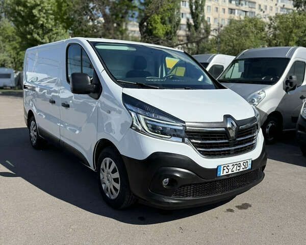 Рено Трафик, объемом двигателя 2 л и пробегом 213 тыс. км за 18500 $, фото 1 на Automoto.ua