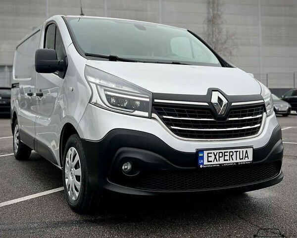 Рено Трафик, объемом двигателя 2 л и пробегом 167 тыс. км за 18900 $, фото 1 на Automoto.ua