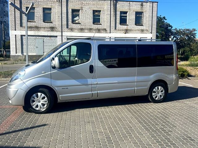 Рено Трафік, об'ємом двигуна 2 л та пробігом 257 тис. км за 15700 $, фото 1 на Automoto.ua