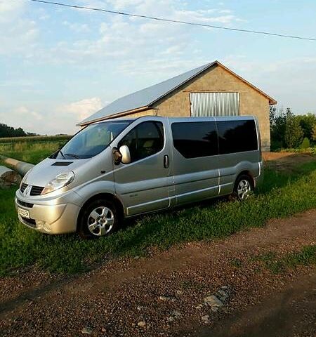 Рено Трафік пас., об'ємом двигуна 2 л та пробігом 213 тис. км за 9200 $, фото 1 на Automoto.ua