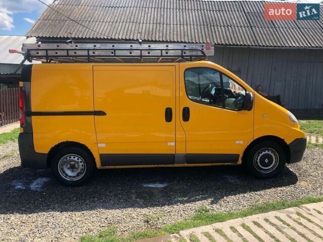 Жовтий Рено Трафік, об'ємом двигуна 2 л та пробігом 487 тис. км за 5800 $, фото 1 на Automoto.ua