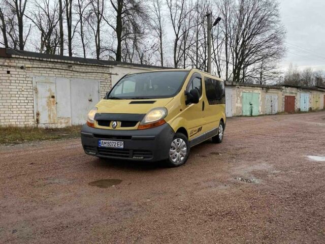 Жовтий Рено Трафік, об'ємом двигуна 1.9 л та пробігом 420 тис. км за 6500 $, фото 1 на Automoto.ua