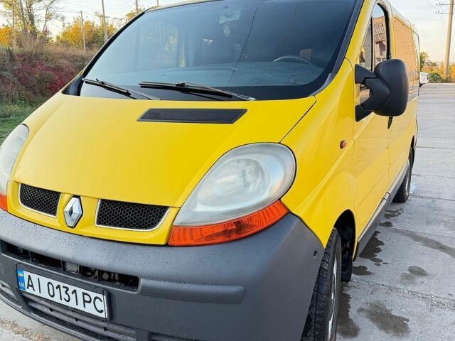 Жовтий Рено Трафік, об'ємом двигуна 1.87 л та пробігом 528 тис. км за 6300 $, фото 1 на Automoto.ua