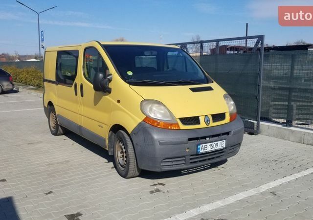 Жовтий Рено Трафік, об'ємом двигуна 1.9 л та пробігом 277 тис. км за 5500 $, фото 1 на Automoto.ua