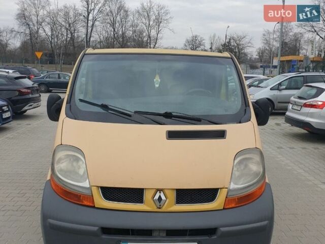Жовтий Рено Трафік, об'ємом двигуна 1.87 л та пробігом 360 тис. км за 4700 $, фото 1 на Automoto.ua