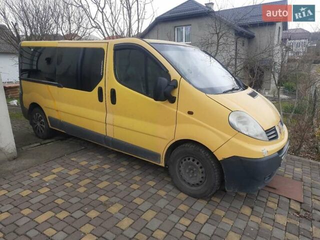 Жовтий Рено Трафік, об'ємом двигуна 2 л та пробігом 349 тис. км за 7500 $, фото 1 на Automoto.ua
