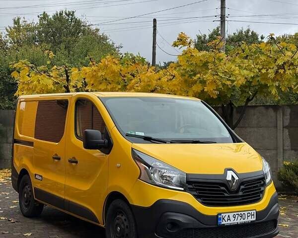 Рено Трафик 2017 в Прилуках на Automoto.ua Желтый Рено Трафик, объемом двигателя 1.6 л и пробегом 230 тыс. км за 12500 $, фото 1 на Automoto.ua