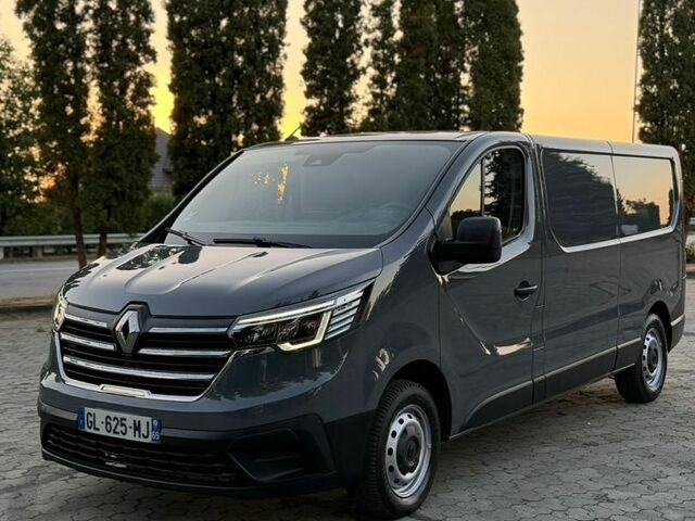 Сірий Рено Трафік, об'ємом двигуна 2 л та пробігом 157 тис. км за 24900 $, фото 1 на Automoto.ua