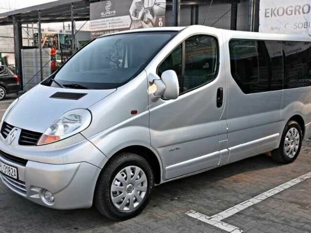 Сірий Рено Трафік, об'ємом двигуна 1.9 л та пробігом 280 тис. км за 2200 $, фото 1 на Automoto.ua