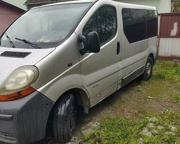 Серый Рено Трафик, объемом двигателя 1.87 л и пробегом 386 тыс. км за 7200 $, фото 1 на Automoto.ua