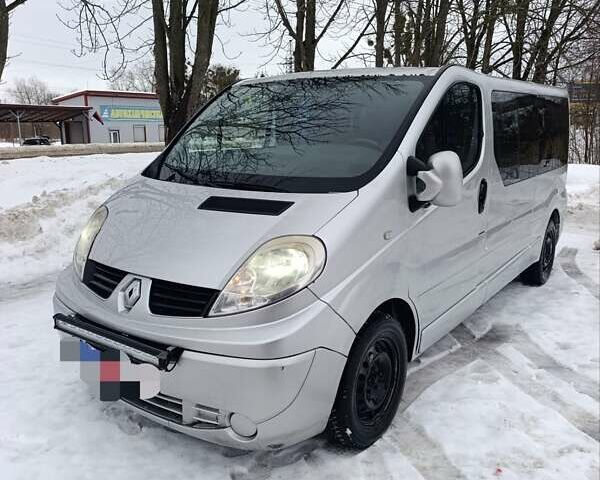 Сірий Рено Трафік, об'ємом двигуна 2 л та пробігом 315 тис. км за 4500 $, фото 1 на Automoto.ua