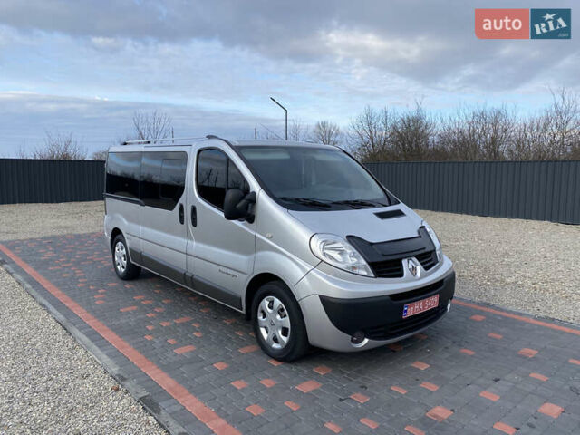 Сірий Рено Трафік, об'ємом двигуна 2 л та пробігом 348 тис. км за 12700 $, фото 1 на Automoto.ua