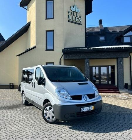 Сірий Рено Трафік, об'ємом двигуна 2 л та пробігом 218 тис. км за 14650 $, фото 1 на Automoto.ua