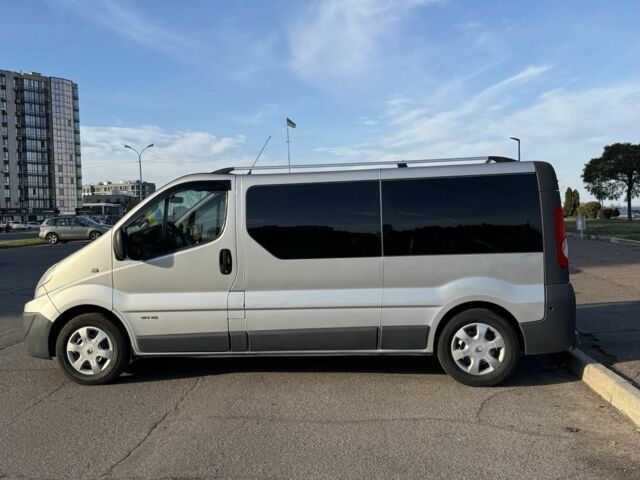 Сірий Рено Трафік, об'ємом двигуна 2 л та пробігом 343 тис. км за 12800 $, фото 1 на Automoto.ua