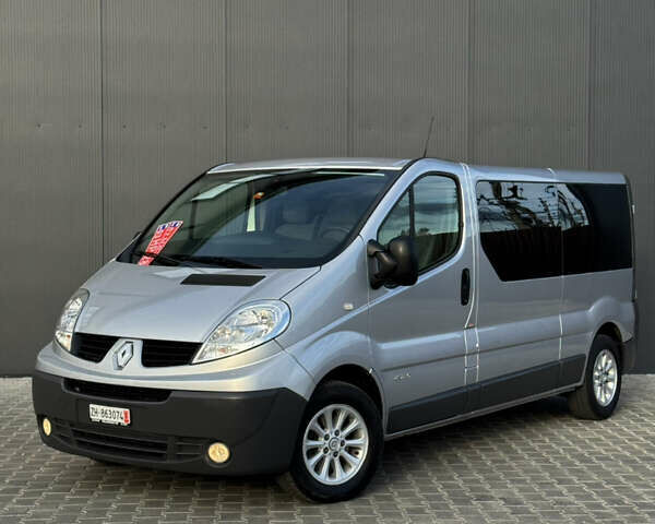 Рено Трафик 2014 в Луцке на Automoto.ua Серый Рено Трафик, объемом двигателя 2 л и пробегом 150 тыс. км за 18399 $, фото 1 на Automoto.ua