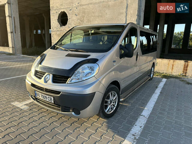 Сірий Рено Трафік, об'ємом двигуна 2 л та пробігом 580 тис. км за 16500 $, фото 1 на Automoto.ua