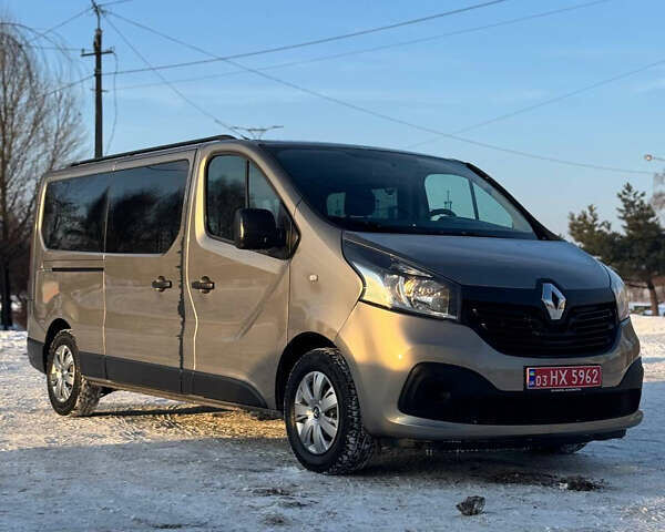 Сірий Рено Трафік, об'ємом двигуна 1.6 л та пробігом 267 тис. км за 15350 $, фото 1 на Automoto.ua